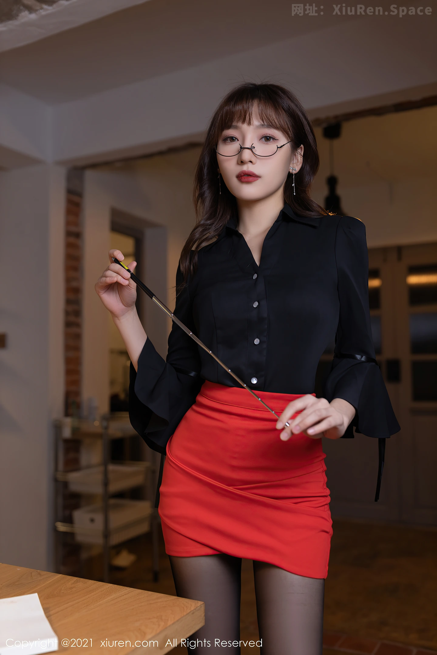 图片[6]-[XiuRen秀人网]VOL.3961 模特陆萱萱家教老师主题半脱露性感内衣超薄黑丝迷人诱惑写真75P-秀人网官方网站